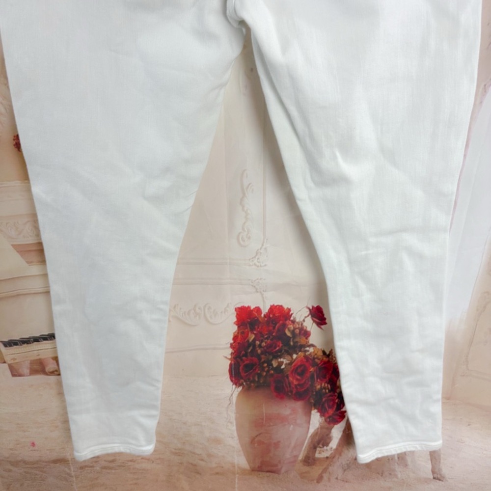 AGOLDE Sophie crop high rise Women's White Jeans - Picture 7 of 10